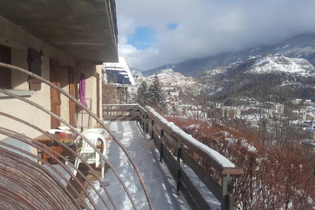 Studio Sympa Avec Terrasse , Maxi 4 Pers.Briancon 외부 사진